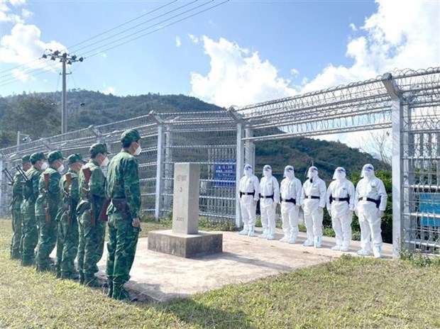 Patrouille et controle bilateraux a la frontiere commune Vietnam - Chine hinh anh 1