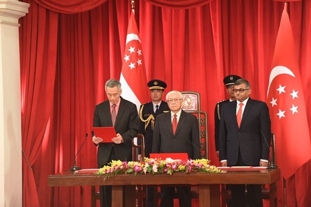 Singapour : le Premier ministre Lee Hsien Loong prete serment hinh anh 1