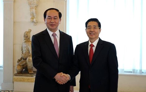 Le ministre vietnamien de la Securite publique poursuit ses activites en Chine hinh anh 2