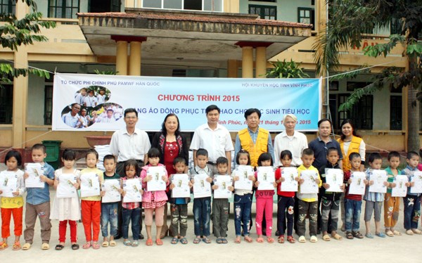 Vinh Phuc attire deux millions de dollars d’aides des ONG hinh anh 1