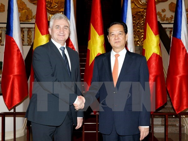 Le president du Senat tcheque termine sa visite au Vietnam hinh anh 1