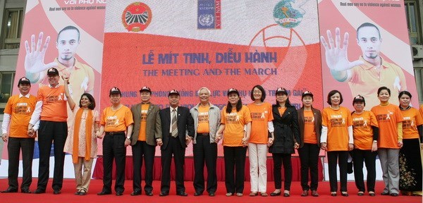 Le Vietnam contre la violence a l’egard des femmes et filles hinh anh 1
