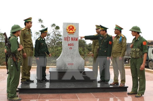 Reunion bilan sur le bornage de la frontiere Vietnam-Laos hinh anh 1