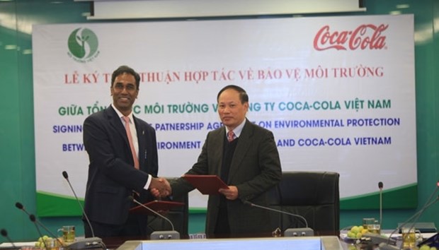 Cooperation dans la protection de l’environnement avec la Sarl Coca-Cola Vietnam hinh anh 1