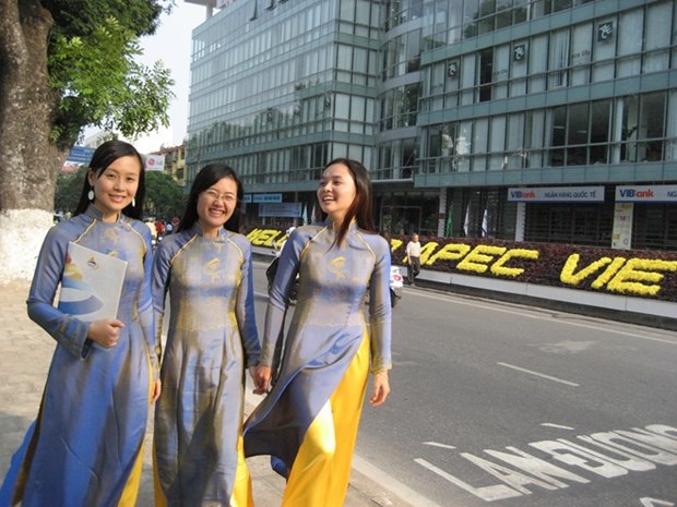 8 mars : les femmes vietnamiennes valorisent les traditions hinh anh 1