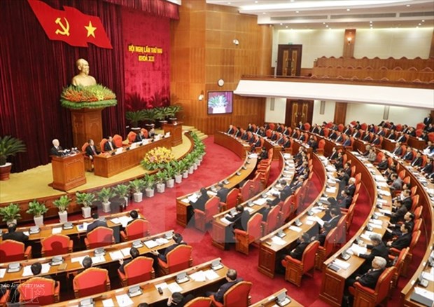 Cloture du 2eme plenum du Comite central du Parti communiste du Vietnam hinh anh 2