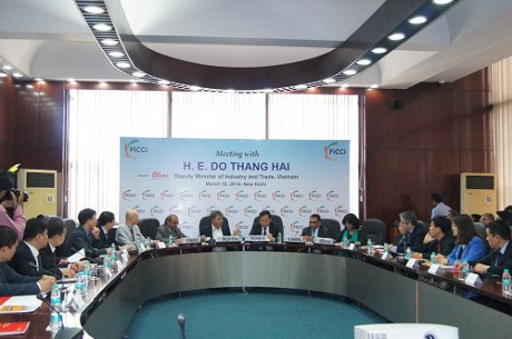 Des entreprises vietnamiennes et indiennes cherchent a promouvoir l'investissement bilateral hinh anh 1