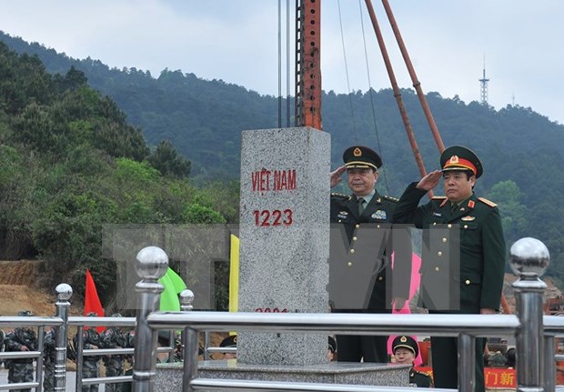 Defense: les 3emes echanges d’amitie frontaliere Vietnam-Chine couronnes de succes hinh anh 1