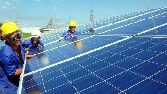 Le Canada souhaite construire une centrale solaire photovoltaique au Vietnam hinh anh 1