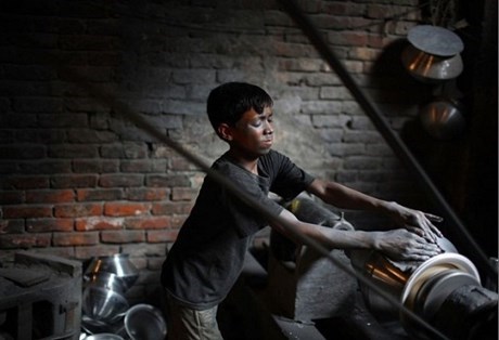 Huit millions de dollars pour la lutte contre le travail des enfants au Vietnam hinh anh 1