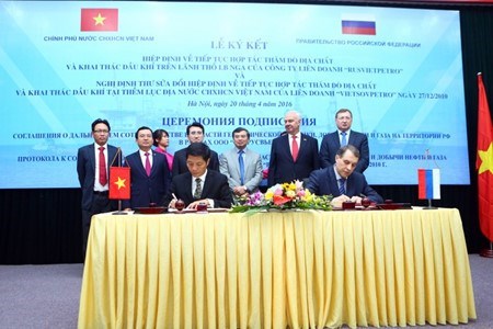 Vietnam et Russie promeuvent leur cooperation dans le petrole et le gaz hinh anh 1