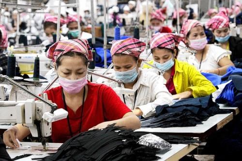 Une croissance economique de 7% pour le Cambodge cette annee, selon le FMI hinh anh 1