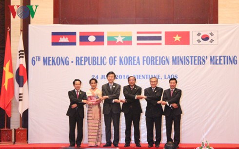 Mekong-Republique de Coree: les ministres des Affaires etrangeres reunis a Vientiane hinh anh 1