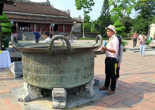 Six anciens objets de la dynastie des Nguyen reconnus tresors nationaux hinh anh 2