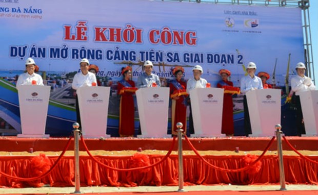 Coup d'envoi de la 2e phase du projet d’agrandissement du port maritime de Tien Sa hinh anh 1