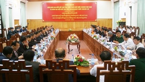 Thua Thien-Hue et Savannakhet renforcent leur cooperation hinh anh 1