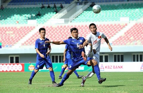 Football : le Vietnam remporte son premier match au tournoi U19 – Coupe de KBZ Bank hinh anh 1