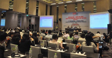 Conference franco-vietnamienne elargie sur la greffe de moelle hinh anh 1
