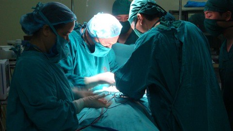 L’organisation Amphore en mission medicale a Hanoi hinh anh 2