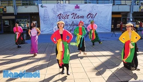 Presentation des particularites culturelles du Vietnam en Australie hinh anh 1