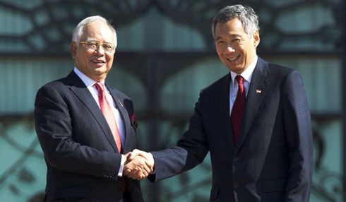 Malaisie et Singapour signent un accord sur la construction d'un chemin de fer a grande vitesse hinh anh 1