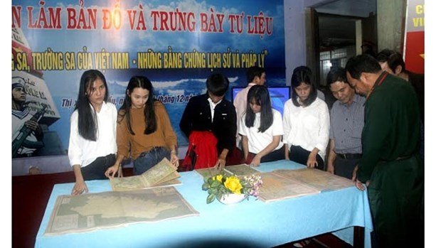 Phu Yen : exposition sur la souverainete du Vietnam sur Hoang Sa et Truong Sa hinh anh 1
