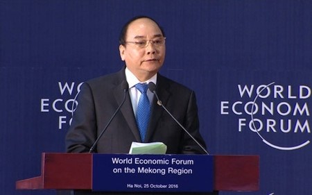 Le Premier ministre part pour le Forum economique mondial a Davos hinh anh 1