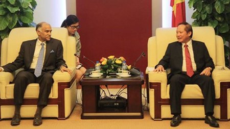 Le Vietnam et l'Inde resserrent leur cooperation dans les TI et les postes hinh anh 1