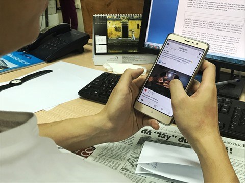 Smartphones vietnamiens au sein d’une concurrence atroce hinh anh 2