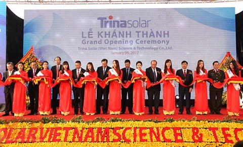 Afflux d’IDE dans la production de panneaux solaires a Bac Giang hinh anh 1