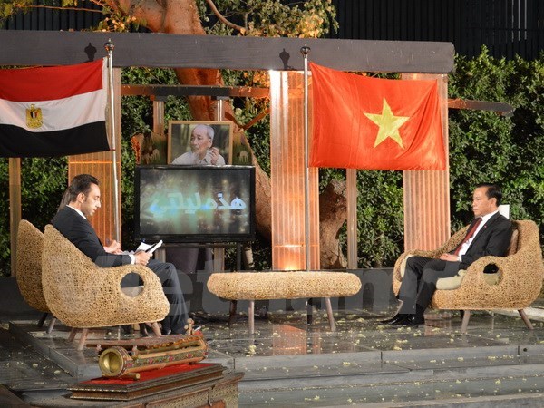 Un programme televise sur le president Ho Chi Minh diffuse en Egypte hinh anh 1
