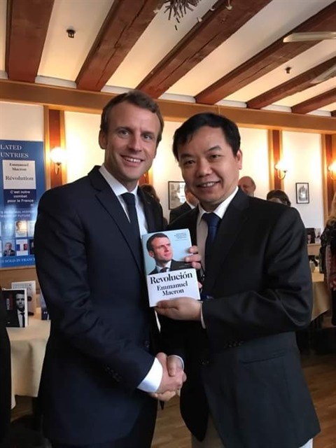 Vietnam-France : First News et l’ouvrage du president Macron hinh anh 1