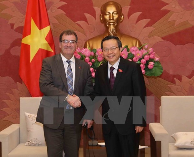 Le Vietnam et le Canada renforcent leurs liens legislatifs hinh anh 1