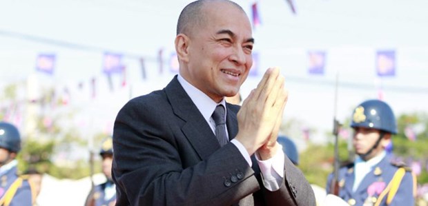 Le Cambodge adopte une loi punissant la diffamation royale hinh anh 1