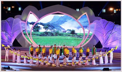 Festival de Hue 2018 : des nouveautes pour attirer les touristes hinh anh 2