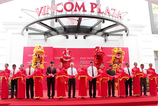Inauguration du premier centre commercial de Vincom a Son La hinh anh 1
