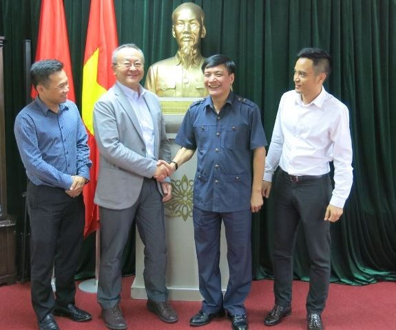 Cooperation renforcee entre la CGTV et la Confederation syndicale internationale hinh anh 1