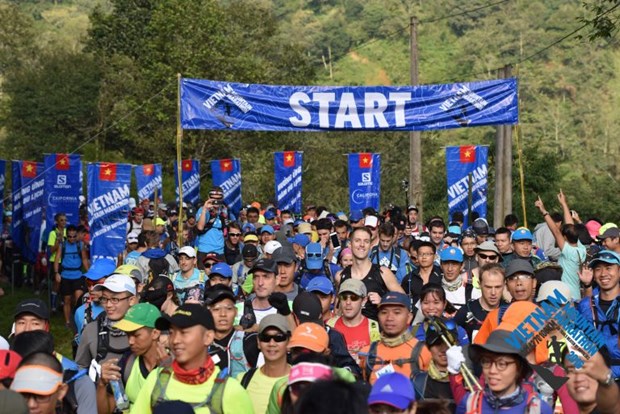 3.400 coureurs participeront a la course de montagne de Sa Pa hinh anh 2