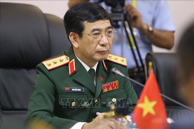 Cooperation dans la defense, pilier des relations speciales Vietnam – Cambodge hinh anh 1