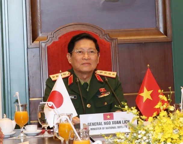 Vietnam – Japon : conversation telephonique entre les deux ministres de la Defense hinh anh 1
