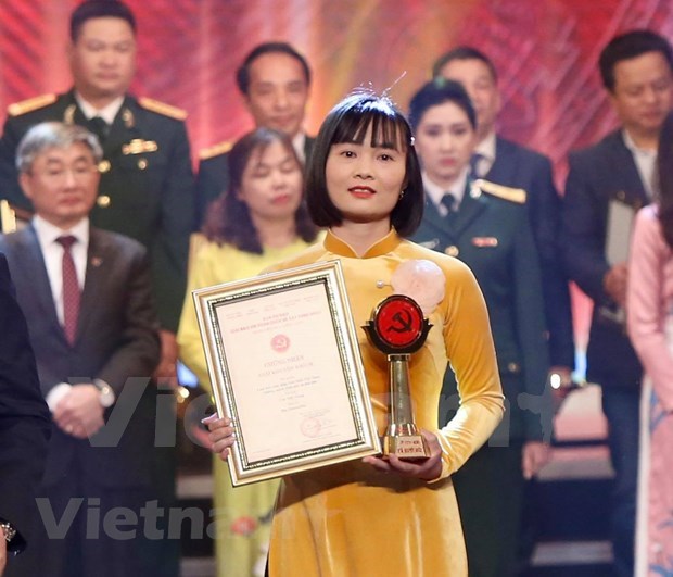 Le 5e Prix national du journalisme sur l'edification du Parti hinh anh 4