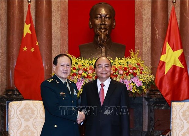 Le president Nguyen Xuan Phuc recoit le ministre chinois de la Defense hinh anh 2