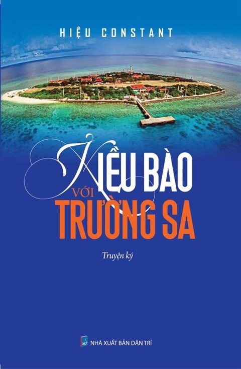 Le livre Les Kieu bao avec l’archipel Truong Sa de Hieu Constant hinh anh 1