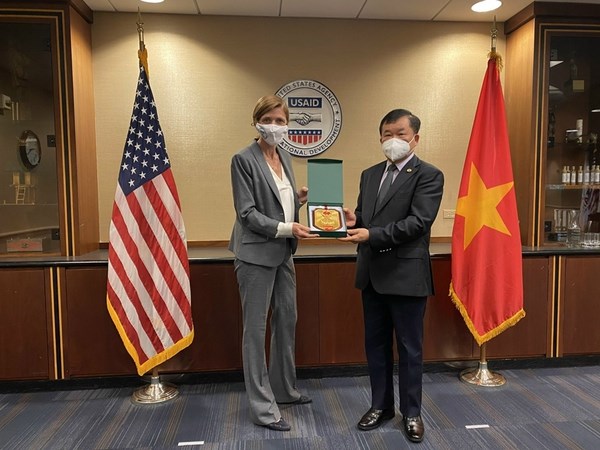 Le Vietnam et les Etats-Unis cooperent dans le traitement des consequences de la guerre hinh anh 2
