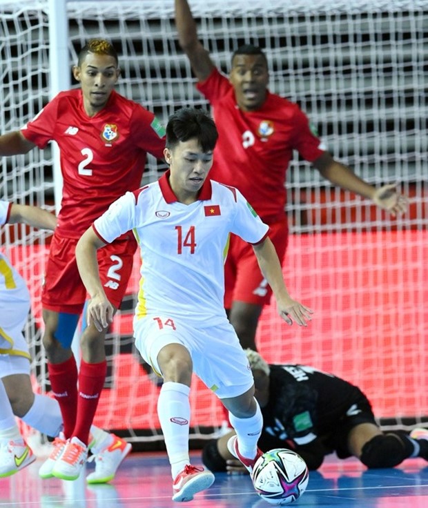 Coupe du monde de Futsal 2021: le but de Nguyen Van Hieu honore par la FIFA hinh anh 1