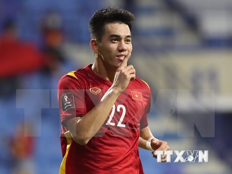 Coupe du Monde: le Vietnamien Nguyen Tien Linh - meilleur joueur d’octobre selectionne par l’AFC hinh anh 2