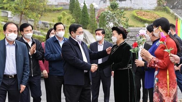 Le Premier ministre a la Journee du grand bloc d’union nationale dans une commune a Cao Bang hinh anh 1