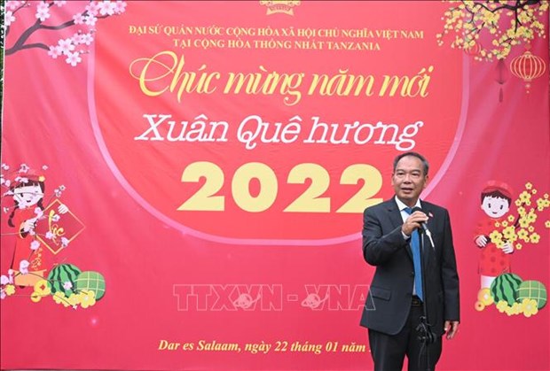 Des Vietnamiens en Tanzanie et au Maroc fetent le Nouvel An lunaire du Tigre 2022 hinh anh 1