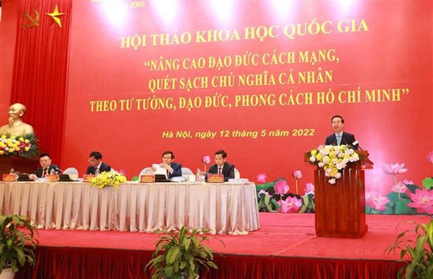 Symposium en l’honneur du 132e anniversaire de la naissance du President Ho Chi Minh hinh anh 1