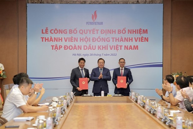 Le Conseil des membres de PetroVietnam a deux nouveaux membres hinh anh 1